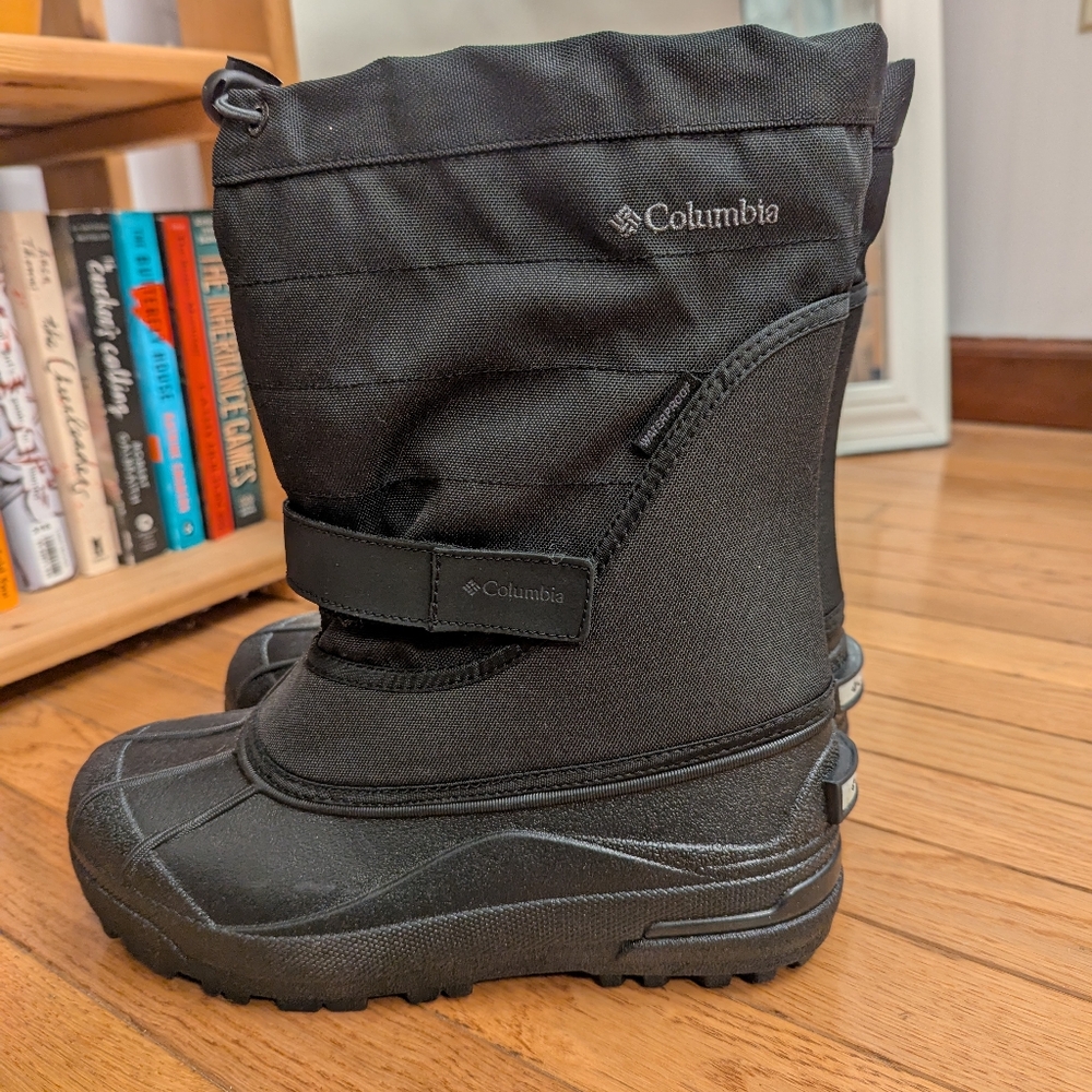 NEW BLACK Columbia snow boots youth powderbug plus ii